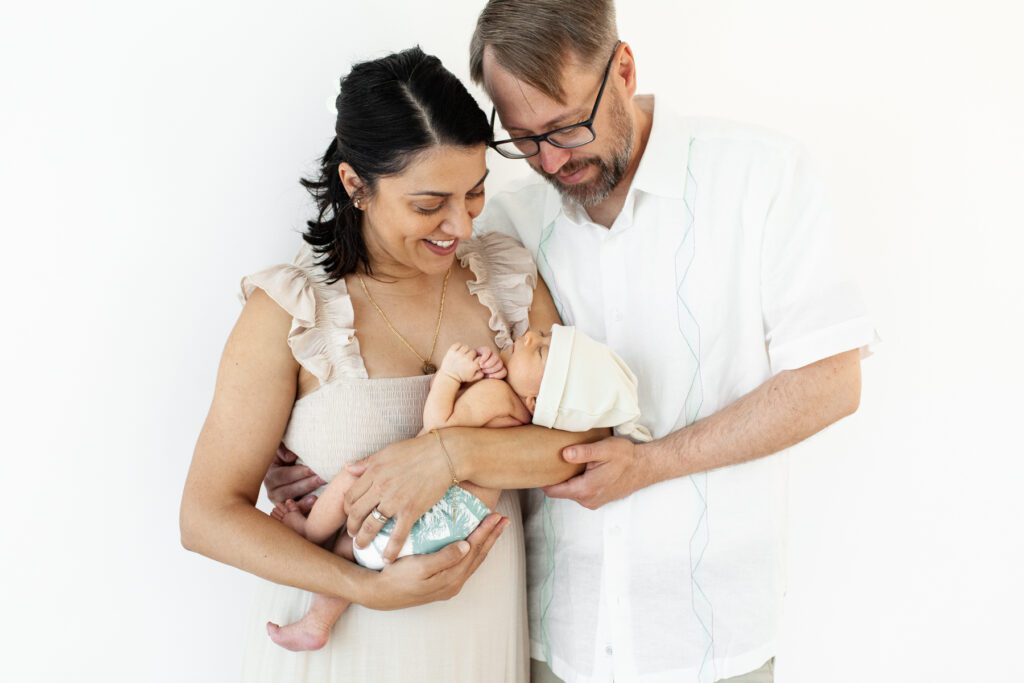 simple modern newborn session